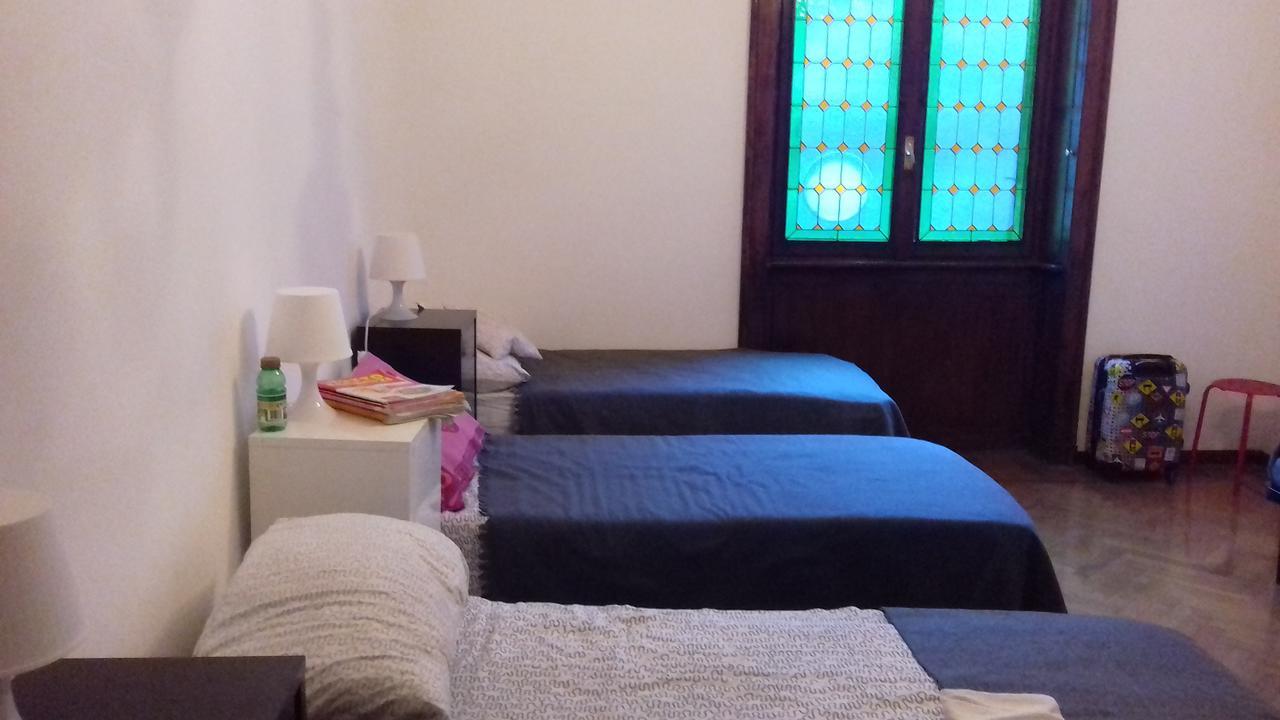 City Center Best Hostel ميلان المظهر الخارجي الصورة