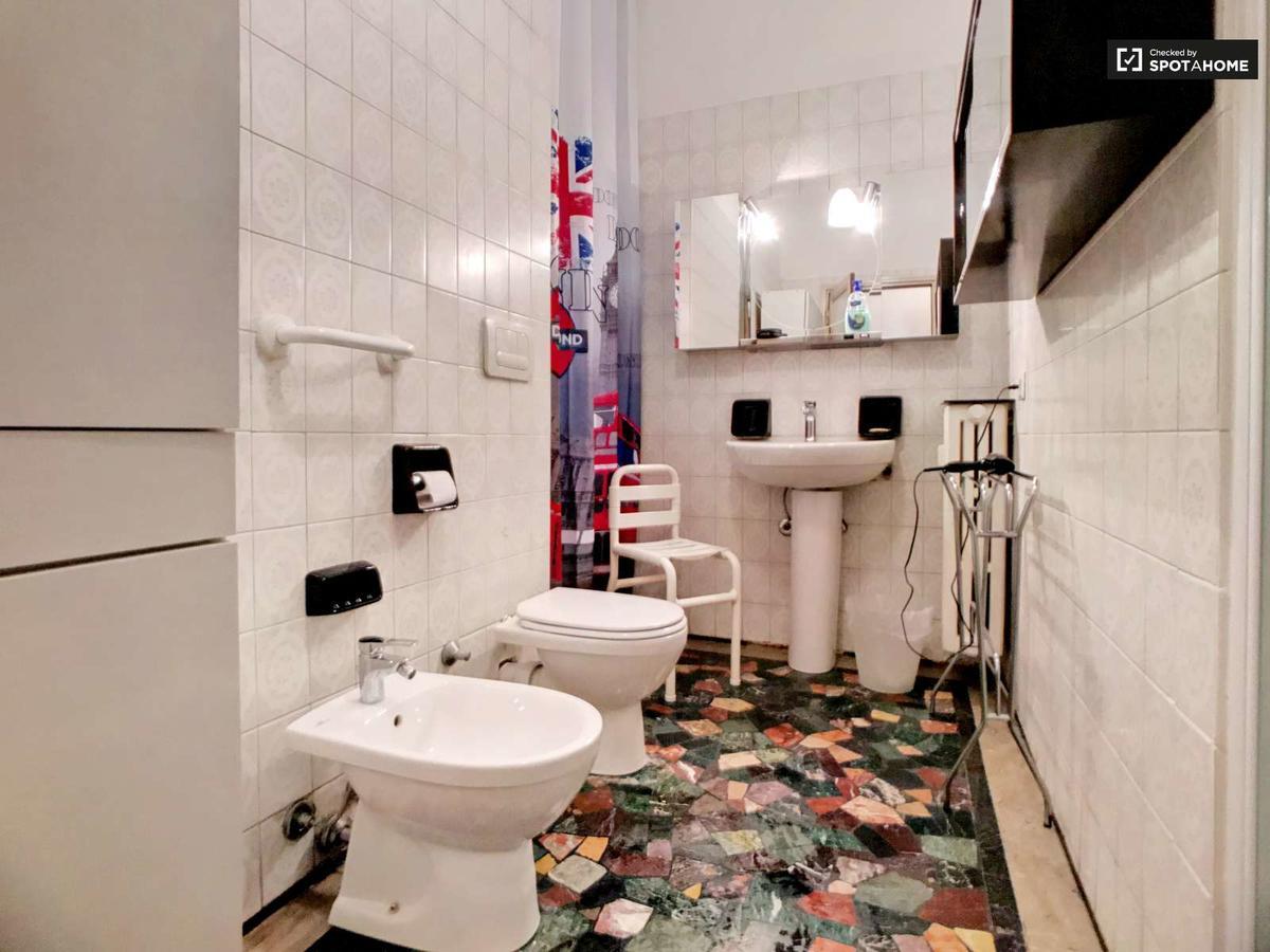 City Center Best Hostel ميلان المظهر الخارجي الصورة