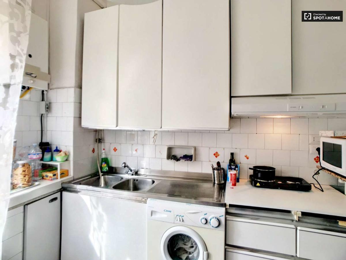 City Center Best Hostel ميلان المظهر الخارجي الصورة