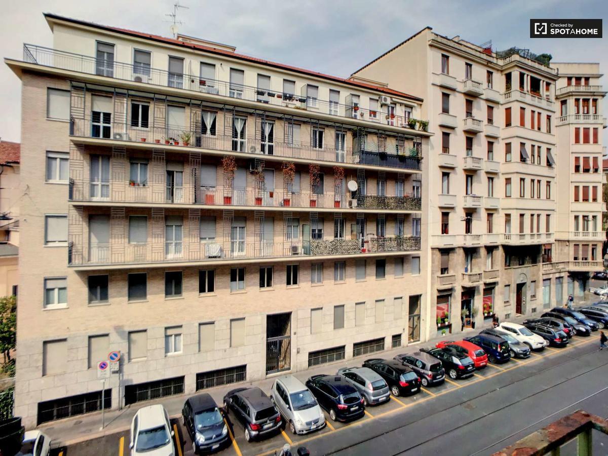 City Center Best Hostel ميلان المظهر الخارجي الصورة